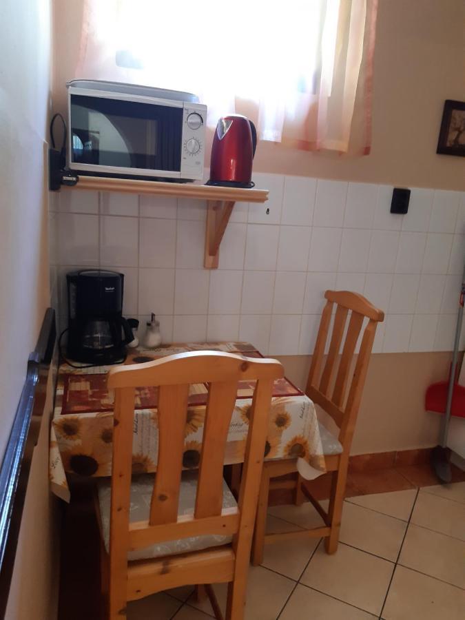 Hévíz Kaiser Apartman מראה חיצוני תמונה