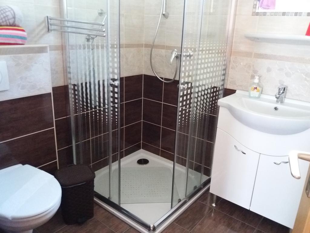 Hévíz Kaiser Apartman מראה חיצוני תמונה