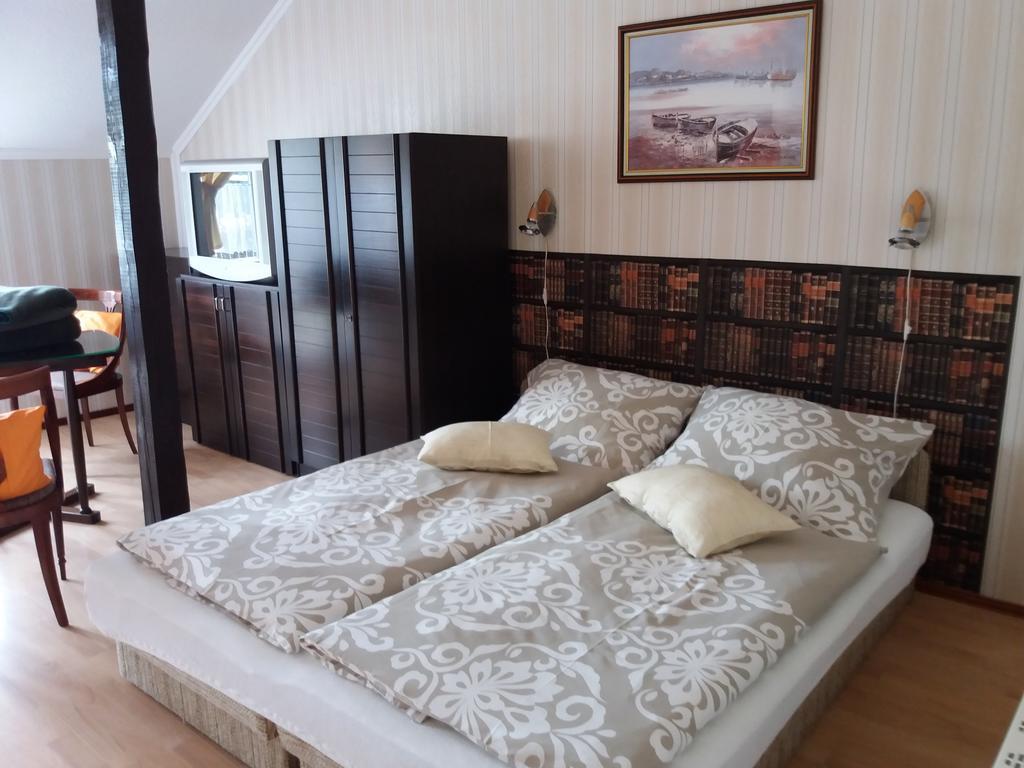 Hévíz Kaiser Apartman מראה חיצוני תמונה