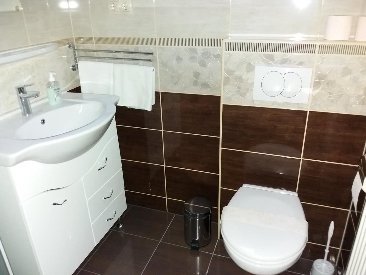 Hévíz Kaiser Apartman מראה חיצוני תמונה